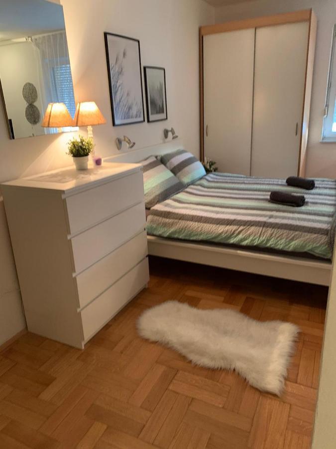 Sarmantni Apartman Malecka 2 Zagreb Eksteriør billede