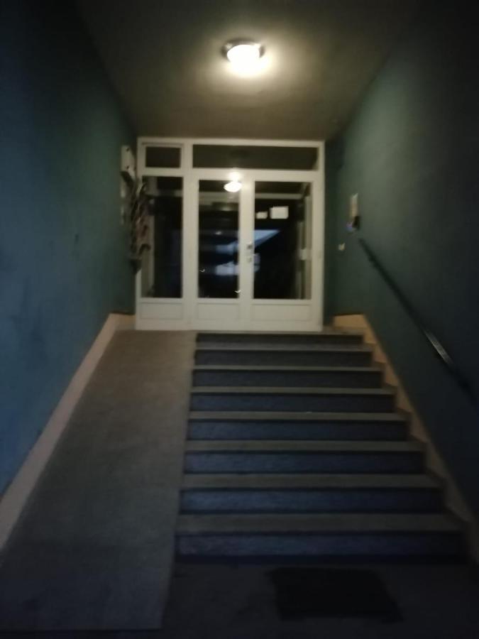 Sarmantni Apartman Malecka 2 Zagreb Eksteriør billede